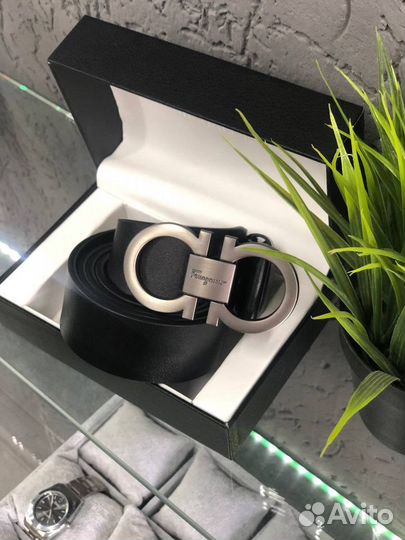 Мужской кожаный ремень