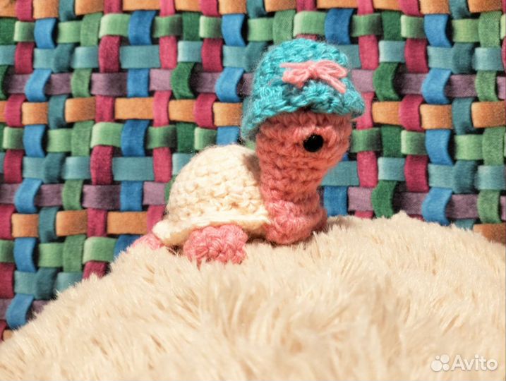 Черепаха из плюшевой пряжи