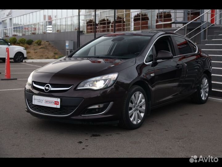Opel Astra 1.6 МТ, 2014, 132 000 км