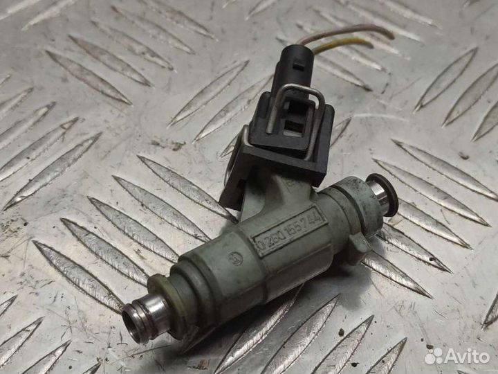 Форсунка Mercedes Ml W163 джип 4.3 2001