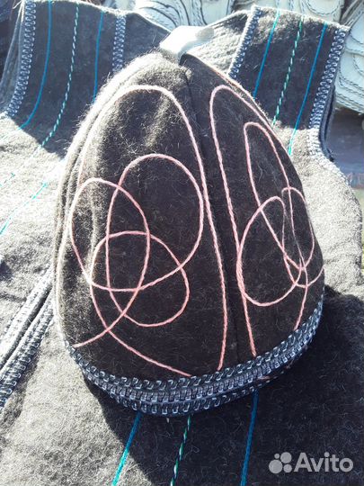 Войлочные безрукавки,сидушки,шапки для бани