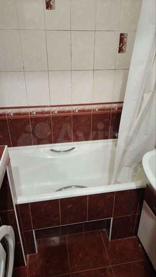 1-к. квартира, 52 м², 3/10 эт.