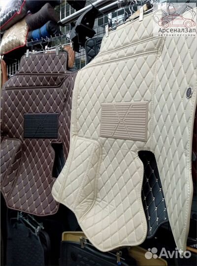 5Д автоковрики из экокожи Jaguar E-Pace бежевые