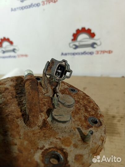 Датчик уровня топлива Hyundai Santa Fe