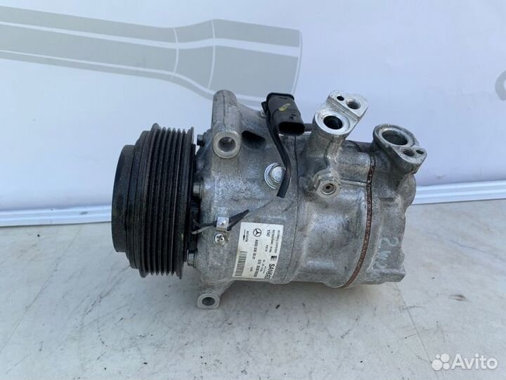 Компрессор кондиционера Mercedes-Benz C C205