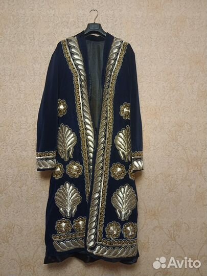 Узбекский халат (чапан)
