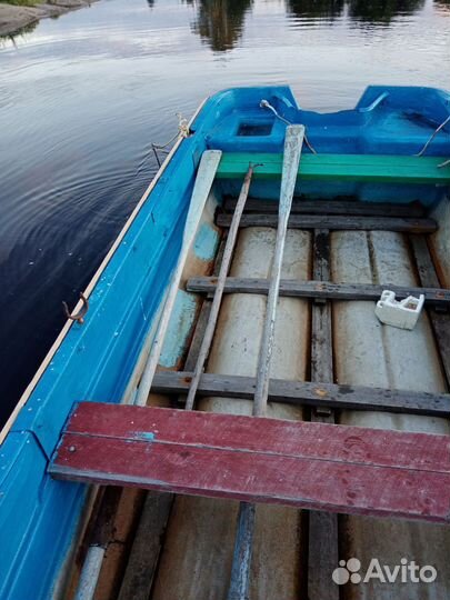 Продам лодку ламинария