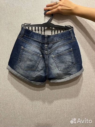 Шорты женские