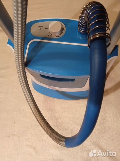 Отпариватель для одежды вертикальный