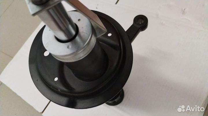 Амортизатор правый LADA Kalina 1119 (312931)