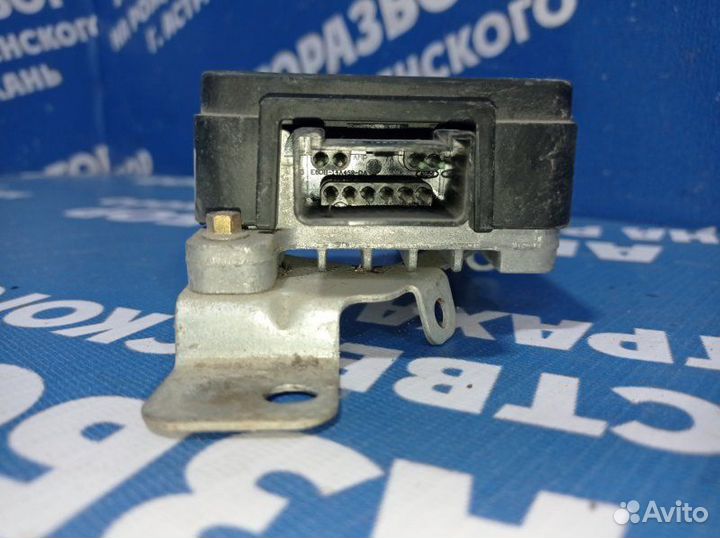 Блок управления топливным насосом Ford Focus 1