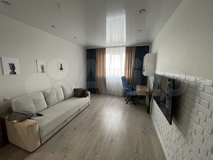 2-к. квартира, 50 м², 9/9 эт.