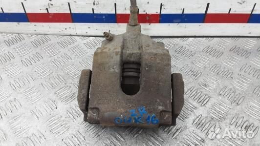 Суппорт тормозной задний правый volvo XC90 1 (OUK1