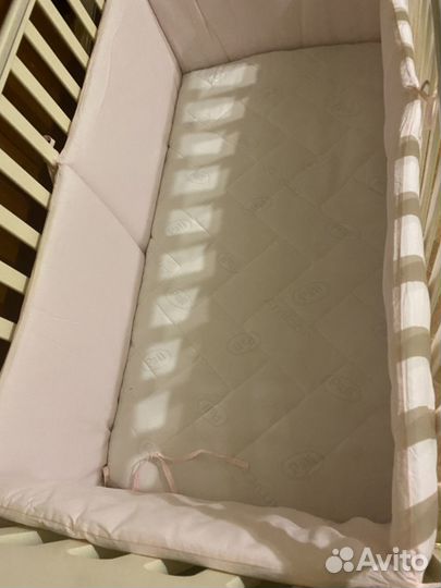 Продам детский деревянный манеж