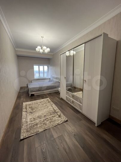 2-к. квартира, 73 м², 10/11 эт.