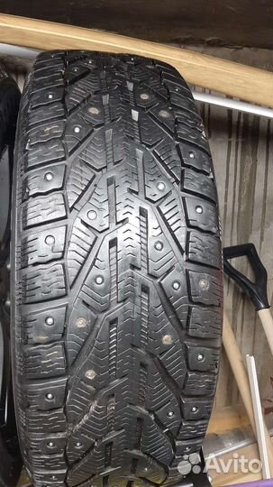 Tigar SUV Ice 225/60 R17 T