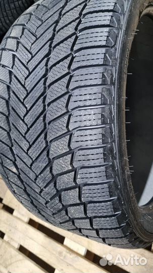 Michelin X-Ice Snow SUV 275/50 R20 113T