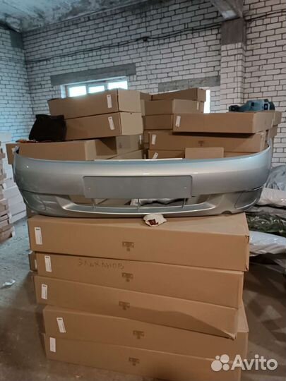 Бампер калина перед серебристый (рислинг) 610