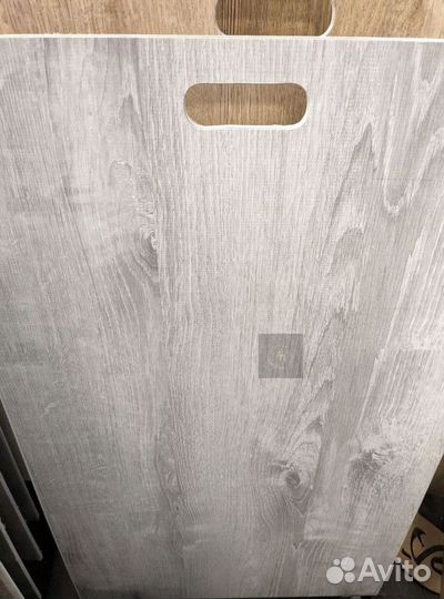 Кварцвиниловая плитка замковая