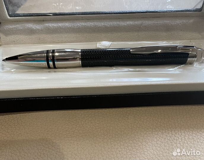 Ручка Montblanc StarWalker Carbon Ballpoint pen