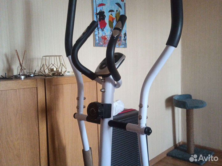 Эллиптический тренажер