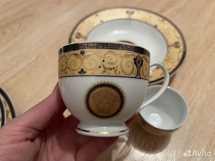 Набор столовой посуды на 12 персон