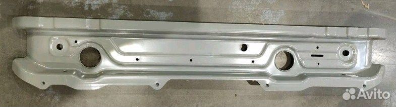 Рамка радиатора нижняя Livan X3 Pro
