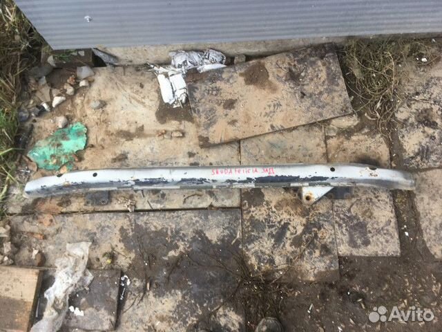 Усилитель бампера задний Skoda Felicia