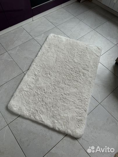 Коврик меховой комнатный