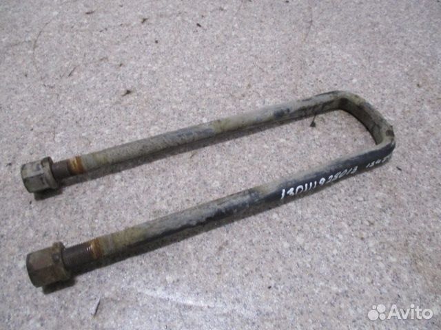 Стремянка задняя isuzu 8981287830