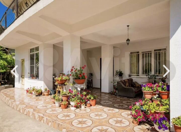 Дом 500 м² на участке 6 сот.