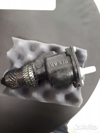 Продам вакуумный насос 1.9 D