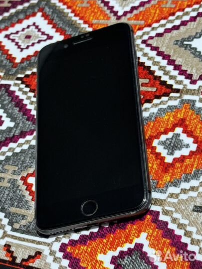 iPhone 8 Plus, 128 ГБ