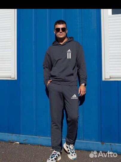 Спортивный костюм мужской