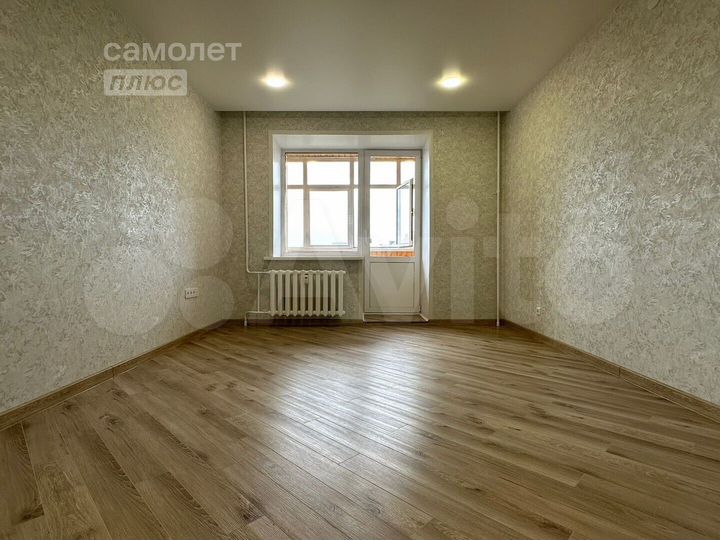 2-к. квартира, 81,2 м², 7/9 эт.