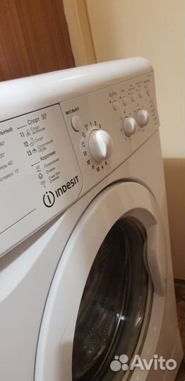 Стиральная машина Indesit на запчасти