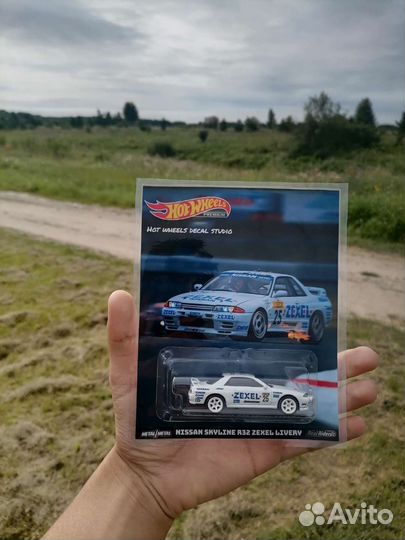 Hot wheels custom Nissan skyline r32