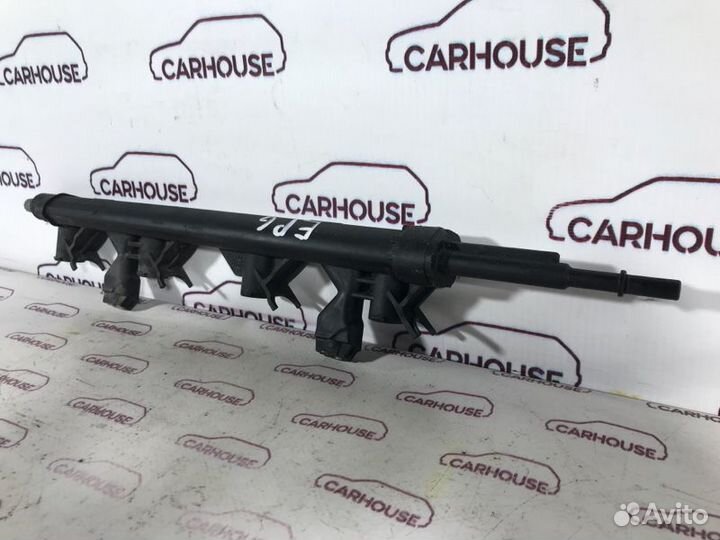 Рампа топливная Peugeot 308 1.6 EP6 120 Л.С. 2009