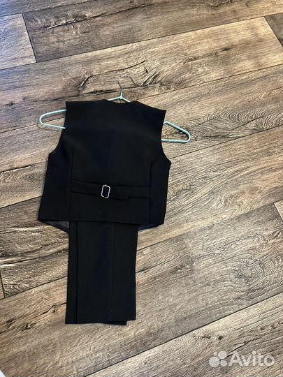 Костюм двойка 110р