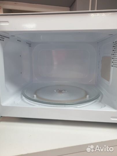 Микроволновая печь leran FMO 20M01