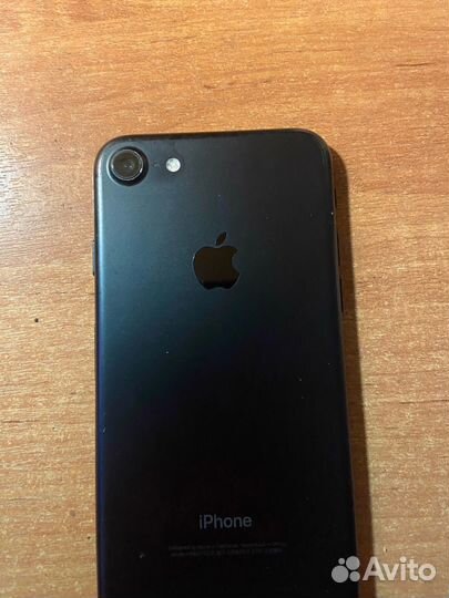 iPhone 7, 128 ГБ