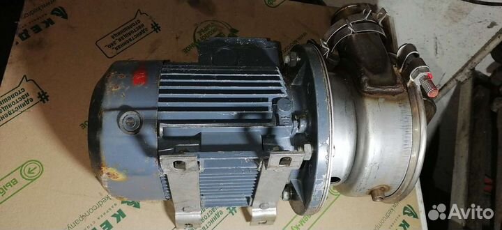 Электронасос для подачи агрессивной горячей и холо