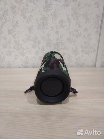 Bluetooth колонка JBL Flip 4