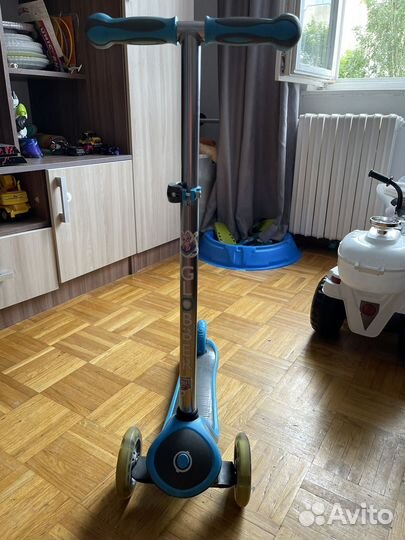 Самокат трехколесный globber