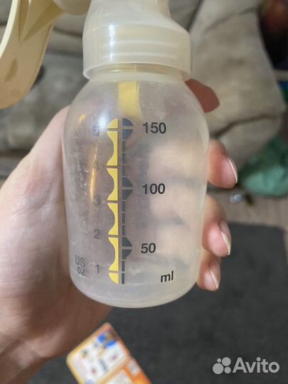 Молокоотсос medela