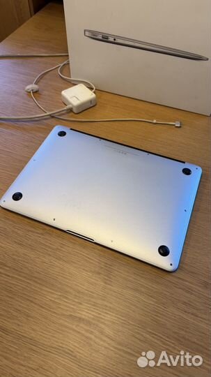 Apple macbook air 13 2013 a1466