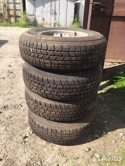 Cordovan Centron 235/75 R15