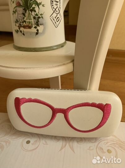 Футляр для очков