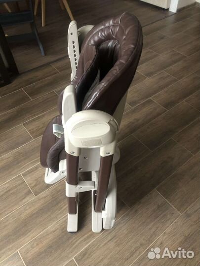 Стульчик Chicco Polly magic для кормления