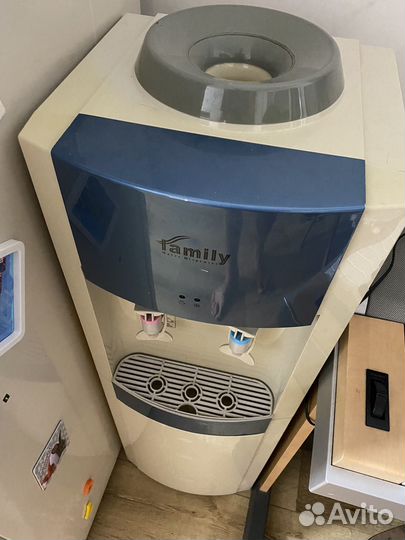 Кулер для воды Family Компрессорный